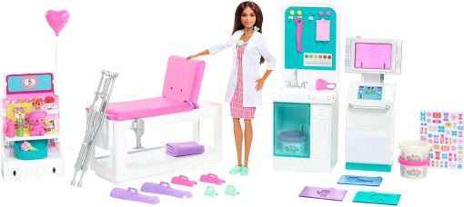 Barbie Fast Cast Clinic Doll & Playset, Brunette Doctor Doll, Furniture & 30+ Accessories Including Molds & Dough for Bandages