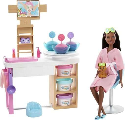Barbie Face Mask Spa Day Playset with Brunette Barbie Doll, Puppy, 3 Tubs of Barbie Dough and 10+ Accessories
