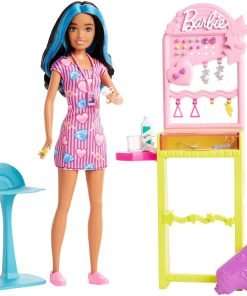 Barbie First Jobs Skipper Set with Dummy Doll, Ear Piercing Station with Piercing Tool, 10 Pairs of Earrings and 5 Accessories, Children's Toy, from 3 Years, HKD78 - 1