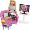 Barbie Indoor Furniture Playset, Living Room Includes Kitten, Furniture and Accessories for Movie and Game Night - 4