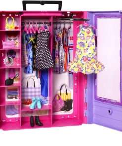 Barbie Doll & Playset, Fashionistas Ultimate Closet with Clothes (3 Outfits) & Fashion Accessories Including 6 Hangers - 1