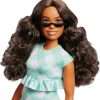 Barbie Fashionistas Doll #240 with Wavy Dark Brown Hair Wearing Minty Green Ruffled Gingham Dress, Sunglasses and Lavender Heels Accessories - 3