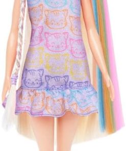 Barbie Dolls, Home