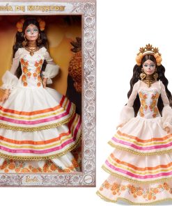 Barbie Dolls, Home