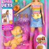 Barbie Pets Skate and Run Pup Blonde Doll | Skating Puppy, Leash, Matching Skates, Sunglasses, and Pet Accessories